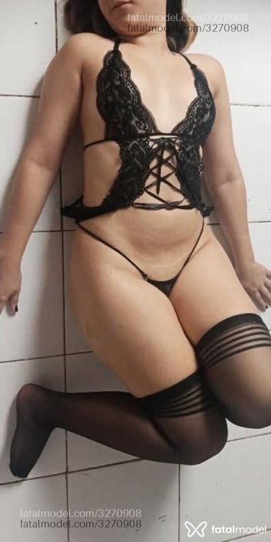 Acompanhante mulher loira (o) de olhos castanhos em Virtual - Delicinhahot