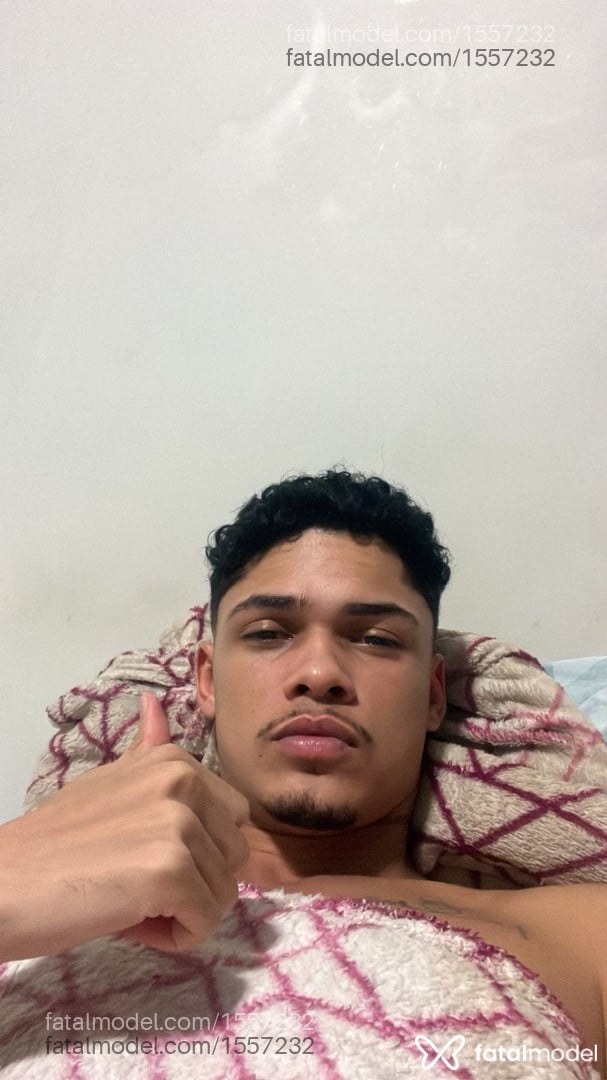 Acompanhante homem com cabelo castanho de olhos castanhos em Belo Horizonte - Igor Neif