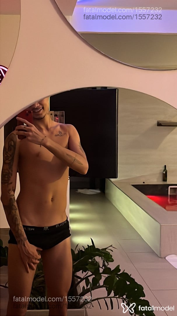 Acompanhante homem com cabelo castanho de olhos castanhos em Belo Horizonte - Igor Neif