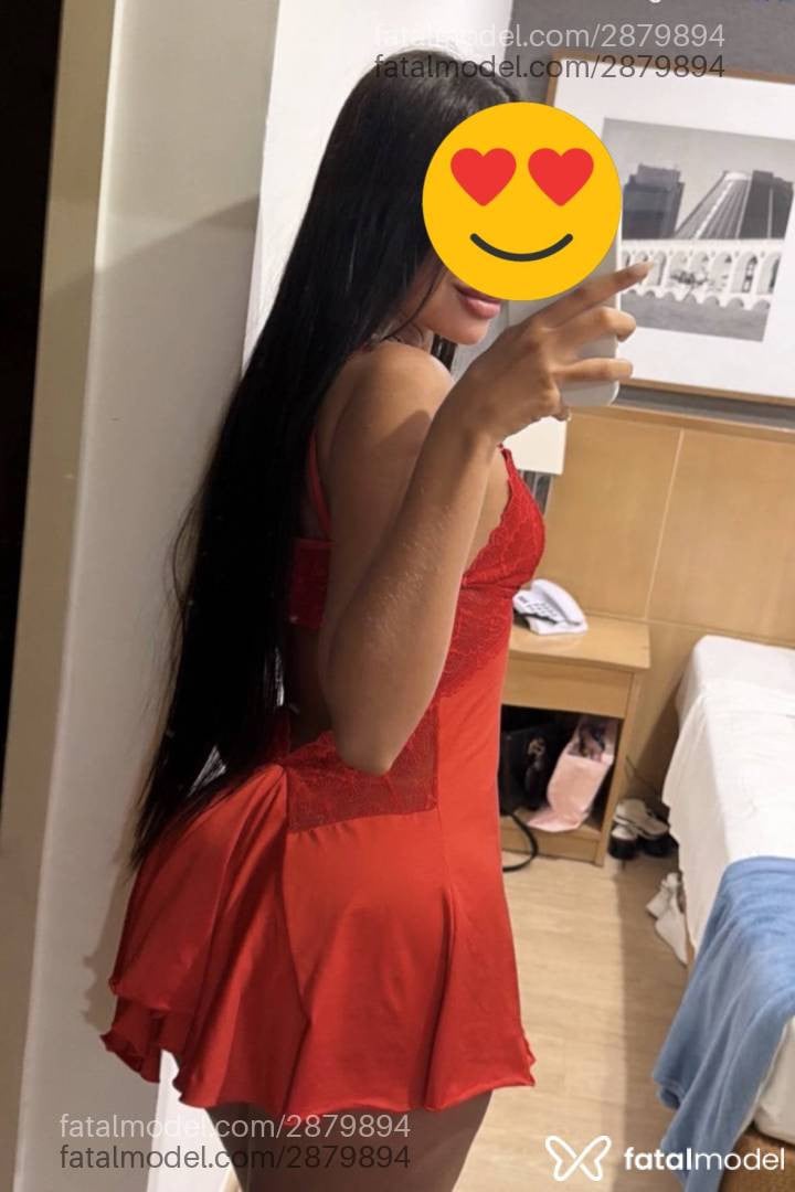 Acompanhante mulher com cabelo castanho de olhos castanhos - Malu Guedes
