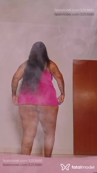 Acompanhante mulher morena (o) de olhos pretos em São José do Rio Preto Acompanhante mulher morena (o) de olhos pretos em São José do Rio Preto - Camila
