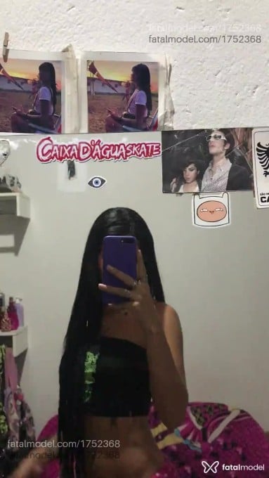 Acompanhante mulher morena (o) de olhos castanhos em Porto Velho - Garota vip