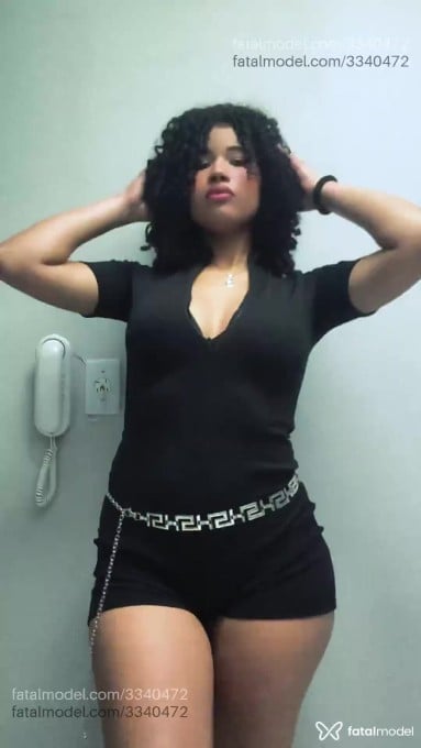 Acompanhante mulher morena (o) de olhos castanhos em São Paulo - Carol