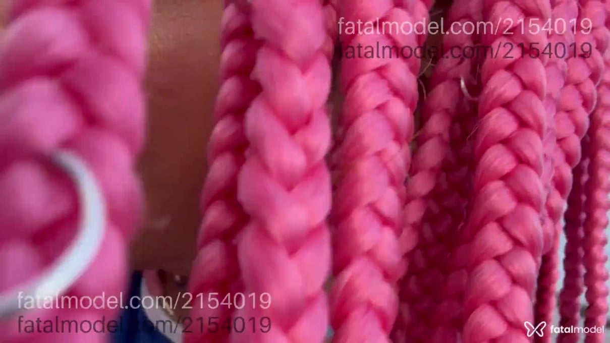 Acompanhante mulher trans ruiva (o) de olhos castanhos em Virtual - Kawaiuwu