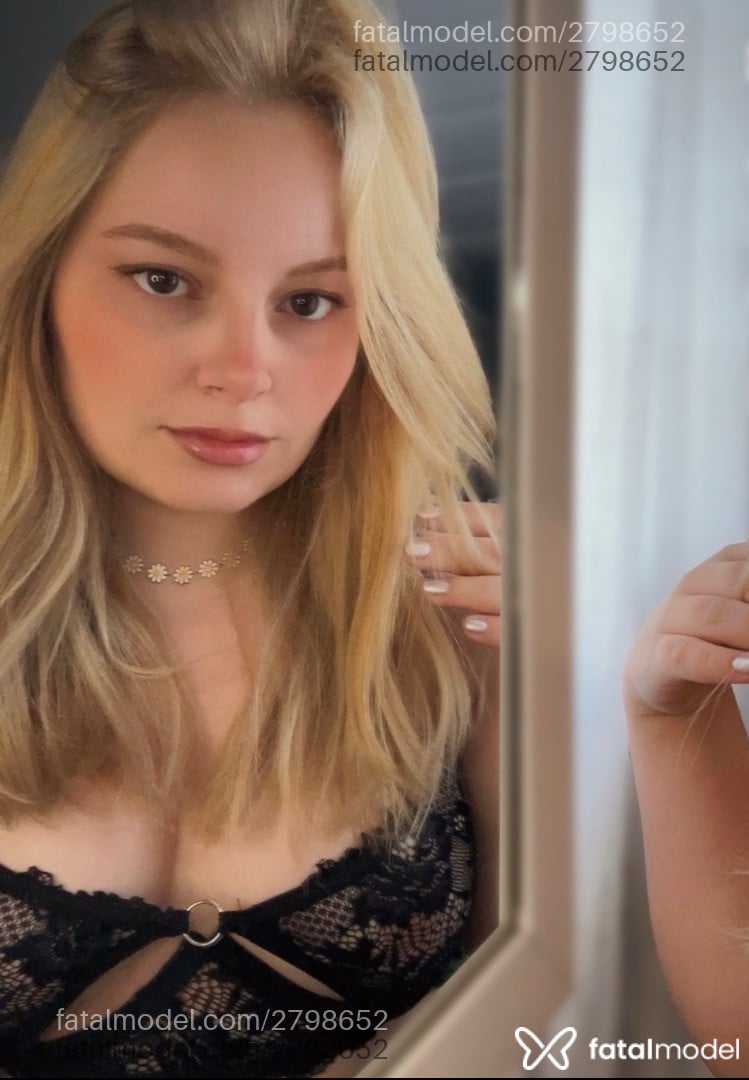 Acompanhante mulher loira (o) de olhos mel em Curitiba - Melissa Muzzi