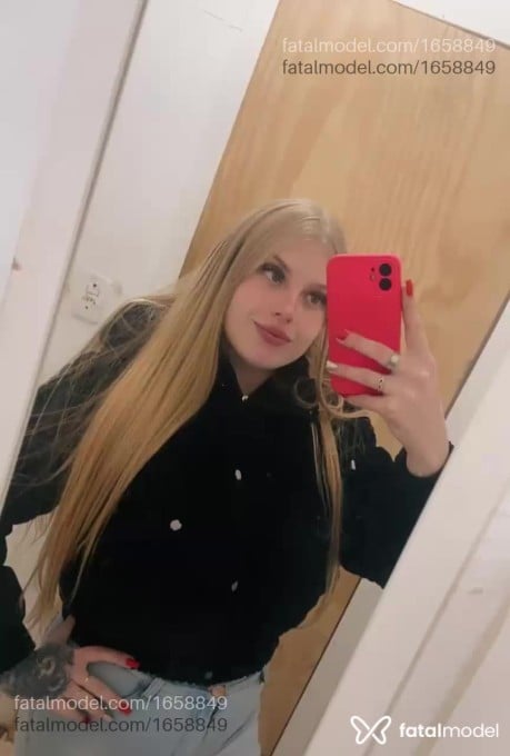 Acompanhante mulher loira (o) de olhos azuis em Caxias do Sul - Jenifer Schmidt
