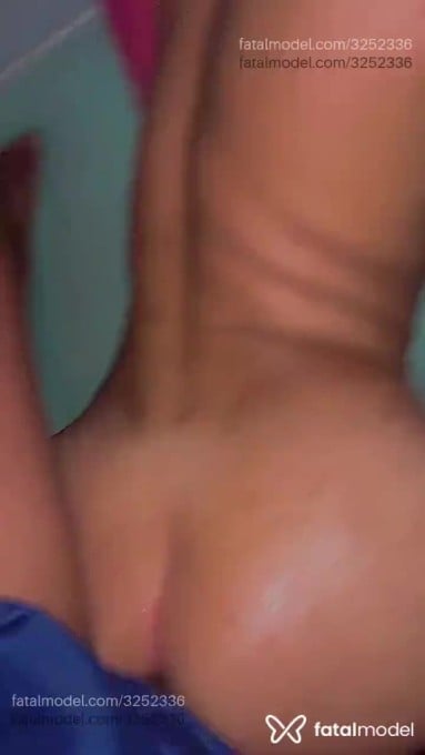 Acompanhante homem trans com cabelo castanho de olhos castanhos em Aracaju - Imola