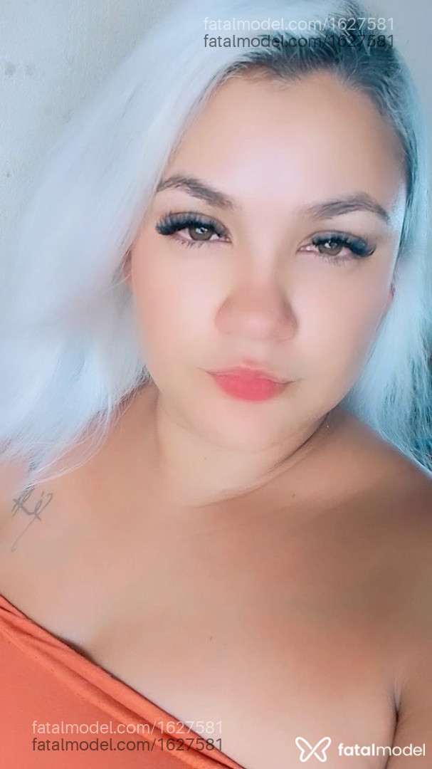 Acompanhante mulher loira (o) de olhos castanhos em Ariquemes - Rhadassa Rhicary