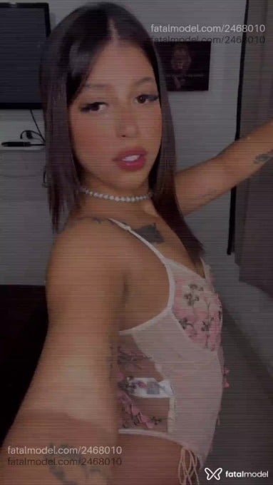 Acompanhante mulher com cabelo castanho de olhos castanhos em Luís Eduardo Magalhães - Bella Gomes