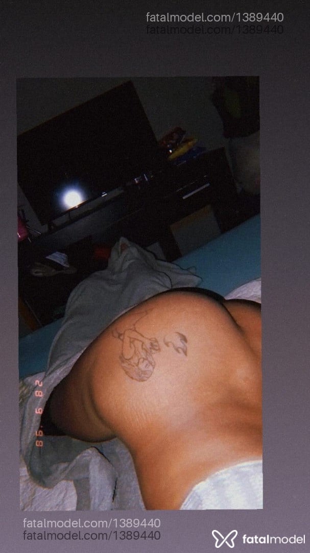 Acompanhante mulher trans morena (o) de olhos pretos em Campos dos Goytacazes - MoOrenna