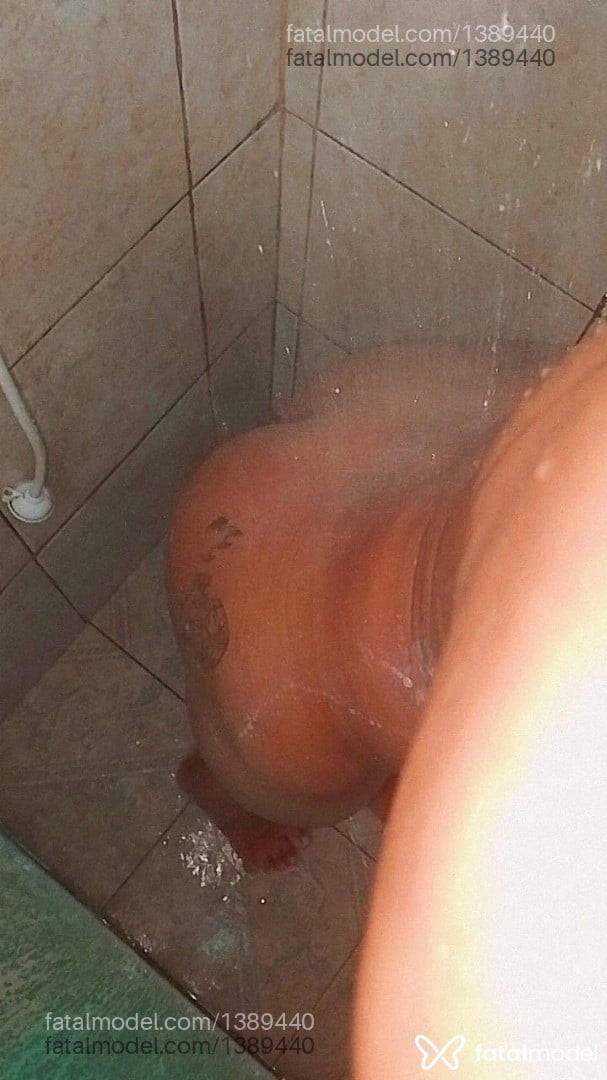 Acompanhante mulher trans morena (o) de olhos pretos em Campos dos Goytacazes - MoOrenna