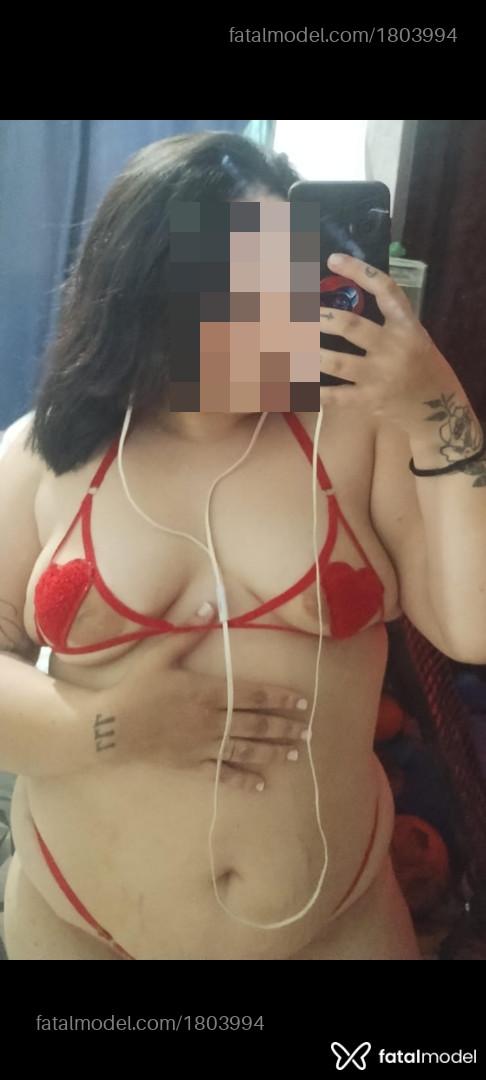 Acompanhante mulher morena (o) de olhos castanhos em Marília Acompanhante mulher morena (o) de olhos castanhos em Marília - Lisa