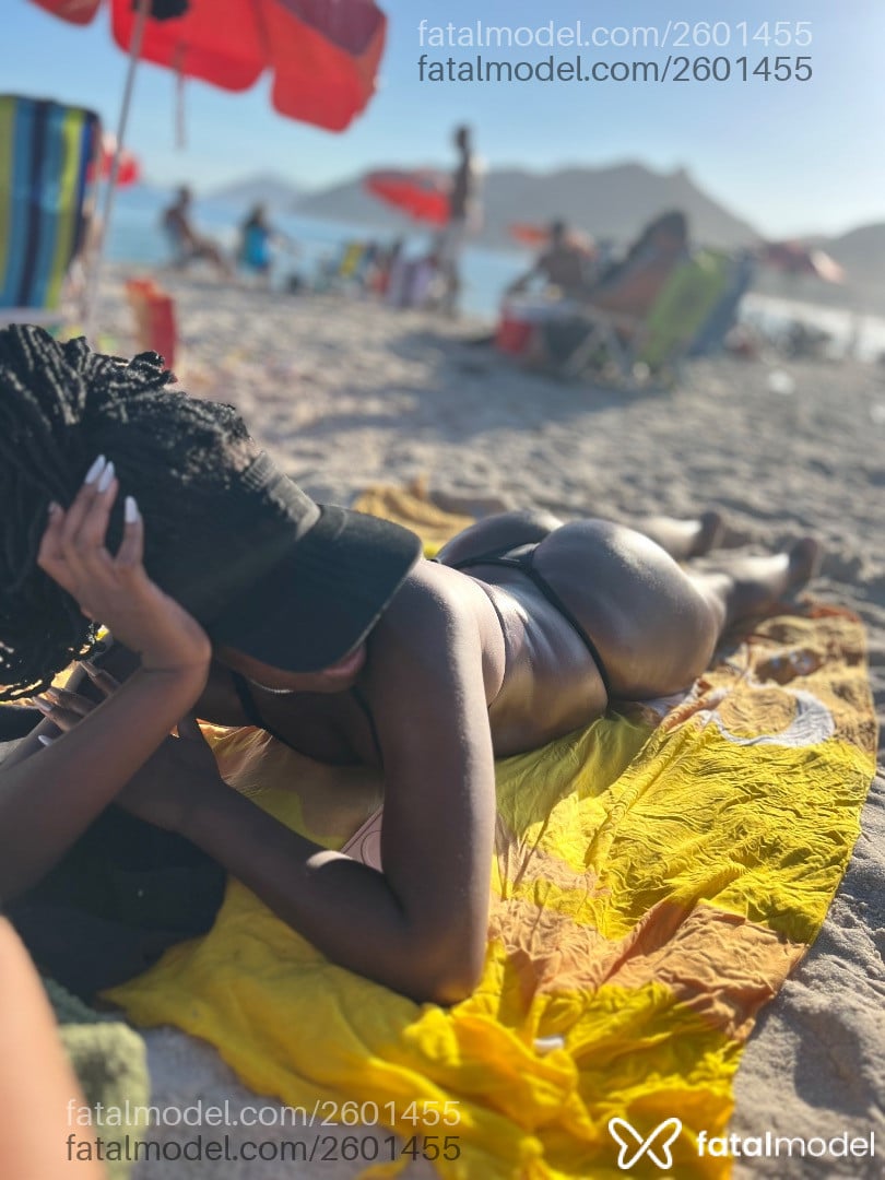 Acompanhante mulher morena (o) de olhos pretos em Rio de Janeiro - Oncinha