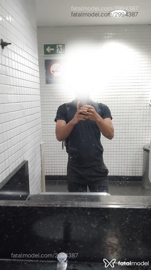 Acompanhante homem morena (o) de olhos pretos - André Marques