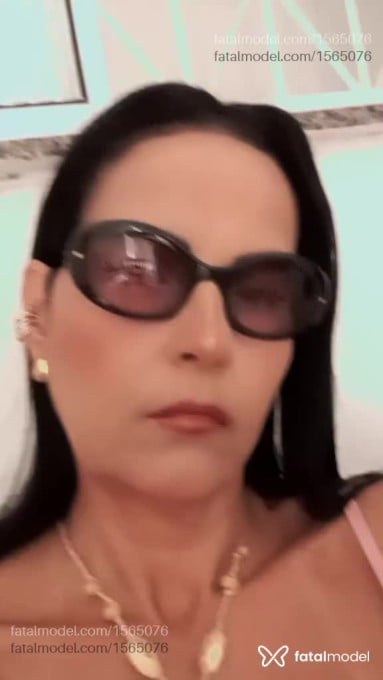 Acompanhante mulher morena (o) de olhos castanhos em Lauro de Freitas Acompanhante mulher morena (o) de olhos castanhos em Lauro de Freitas - Patrícia