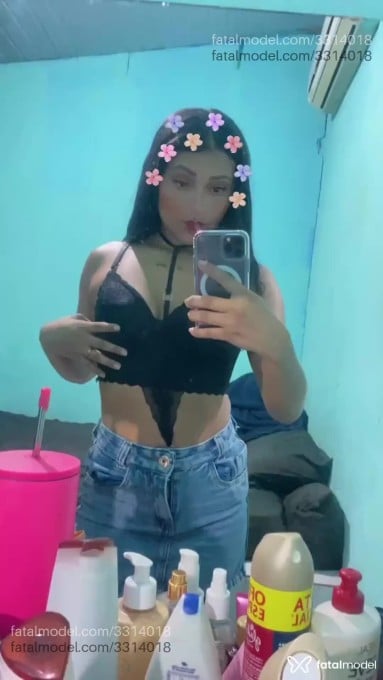 Acompanhante mulher morena (o) de olhos castanhos em Ji-Paraná - Luna Liz