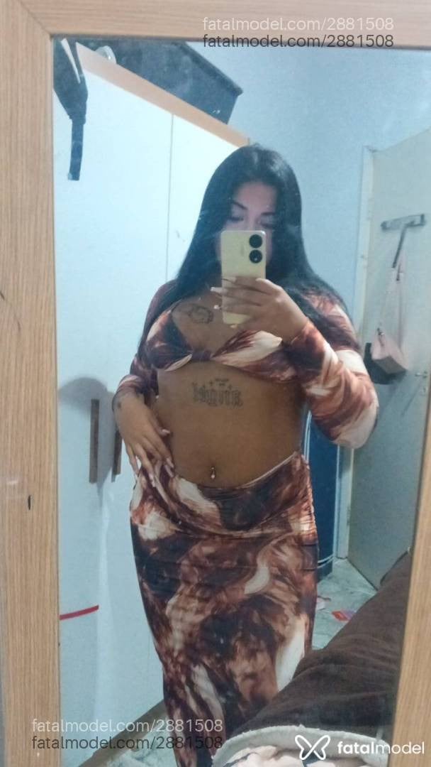 Acompanhante mulher morena (o) de olhos pretos - Isabelly