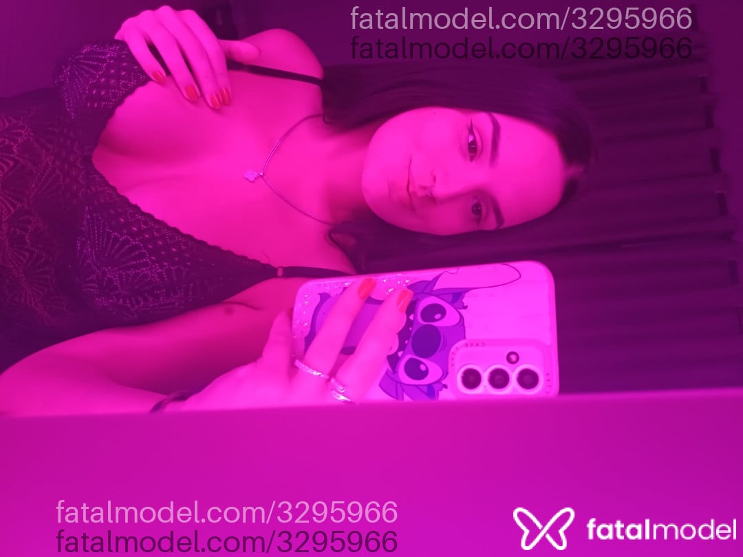 Acompanhante mulher morena (o) de olhos castanhos em Taubaté - Ana Lu