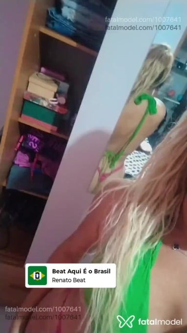 Acompanhante mulher trans loira (o) de olhos mel em Patos - Bárbara