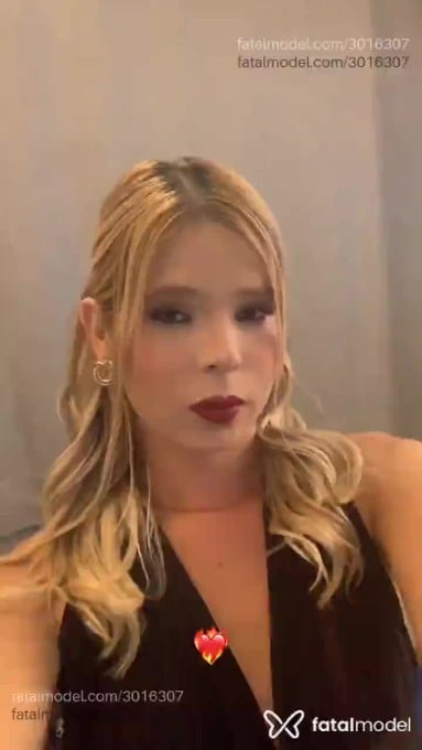 Acompanhante mulher trans loira (o) de olhos mel em Rio de Janeiro Acompanhante mulher trans loira (o) de olhos mel em Rio de Janeiro - Gabriella Nobre