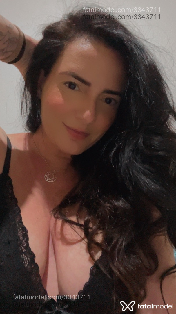 Acompanhante mulher com cabelo castanho de olhos castanhos - Luna Nandes