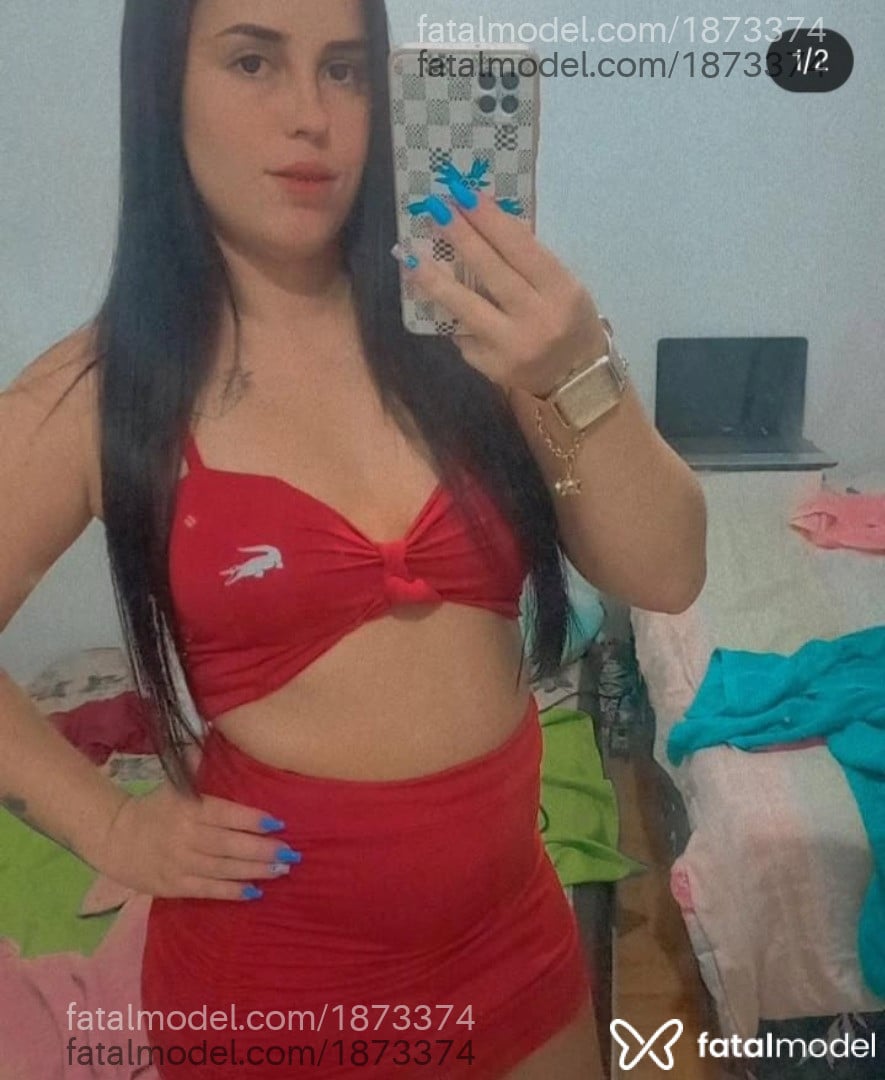 Acompanhante mulher com cabelo castanho de olhos castanhos em São Gotardo Acompanhante mulher com cabelo castanho de olhos castanhos em São Gotardo - Alice