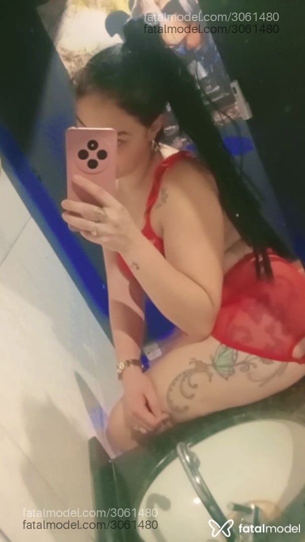 Acompanhante mulher morena (o) de olhos mel em Sertanópolis - Sophia
