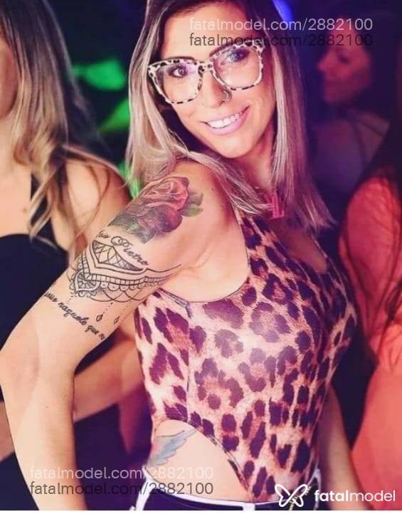 Acompanhante mulher morena (o) de olhos castanhos em Porto Alegre - Luiza