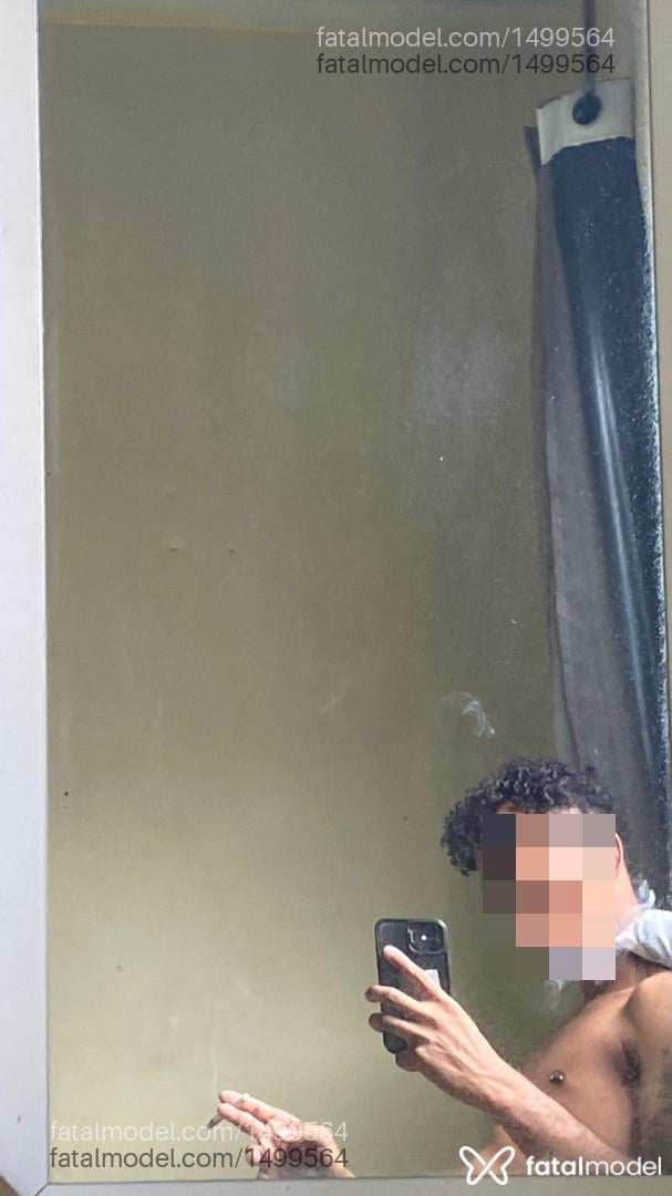 Acompanhante homem morena (o) de olhos pretos - Gustavo Acompanhante homem morena (o) de olhos pretos - Gustavo