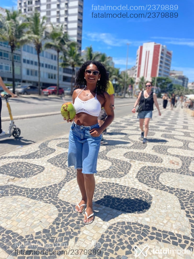 Acompanhante mulher morena (o) de olhos castanhos em Rio de Janeiro - Cintia Melo