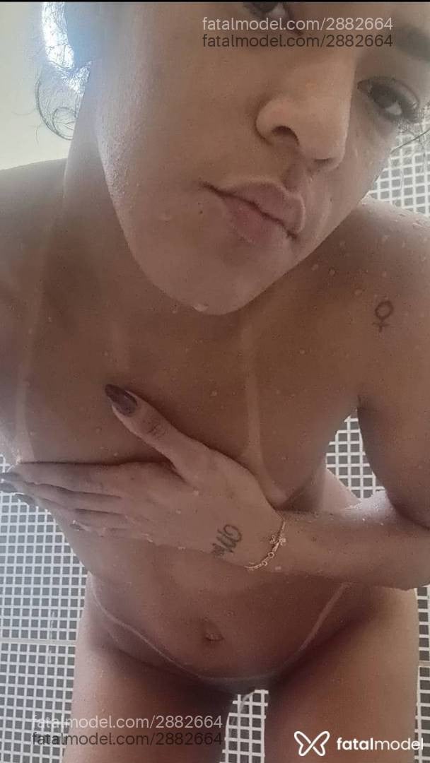 Acompanhante mulher morena (o) de olhos castanhos - Ruth