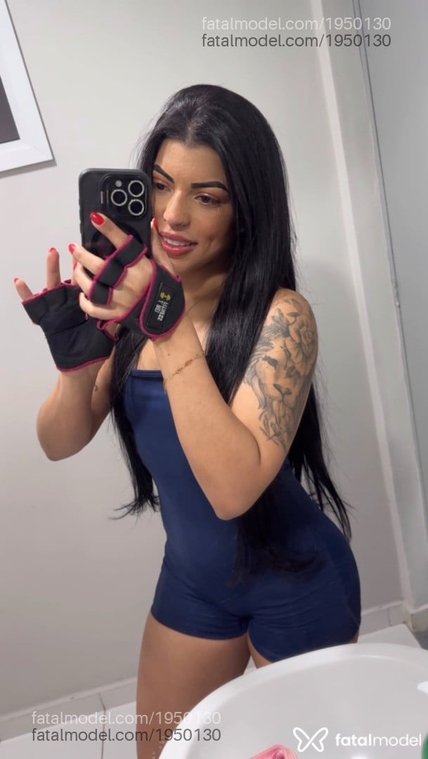 Acompanhante mulher morena (o) de olhos pretos em São Paulo - Bonilha
