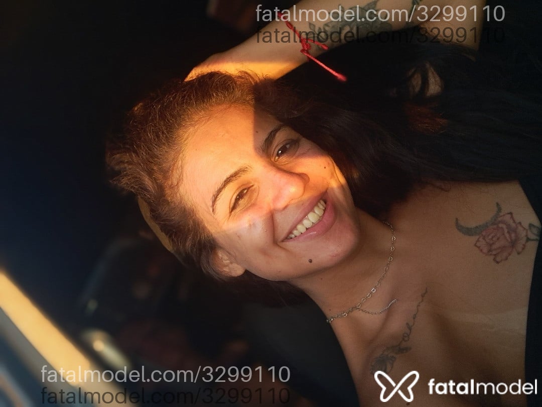 Acompanhante mulher morena (o) de olhos castanhos em Campo Novo do Parecis - Brenda