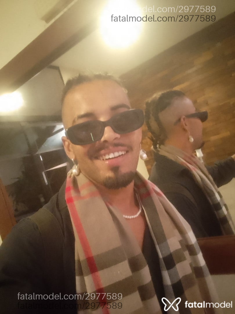 Acompanhante homem morena (o) de olhos pretos em Capão da Canoa Acompanhante homem morena (o) de olhos pretos em Capão da Canoa - Solar