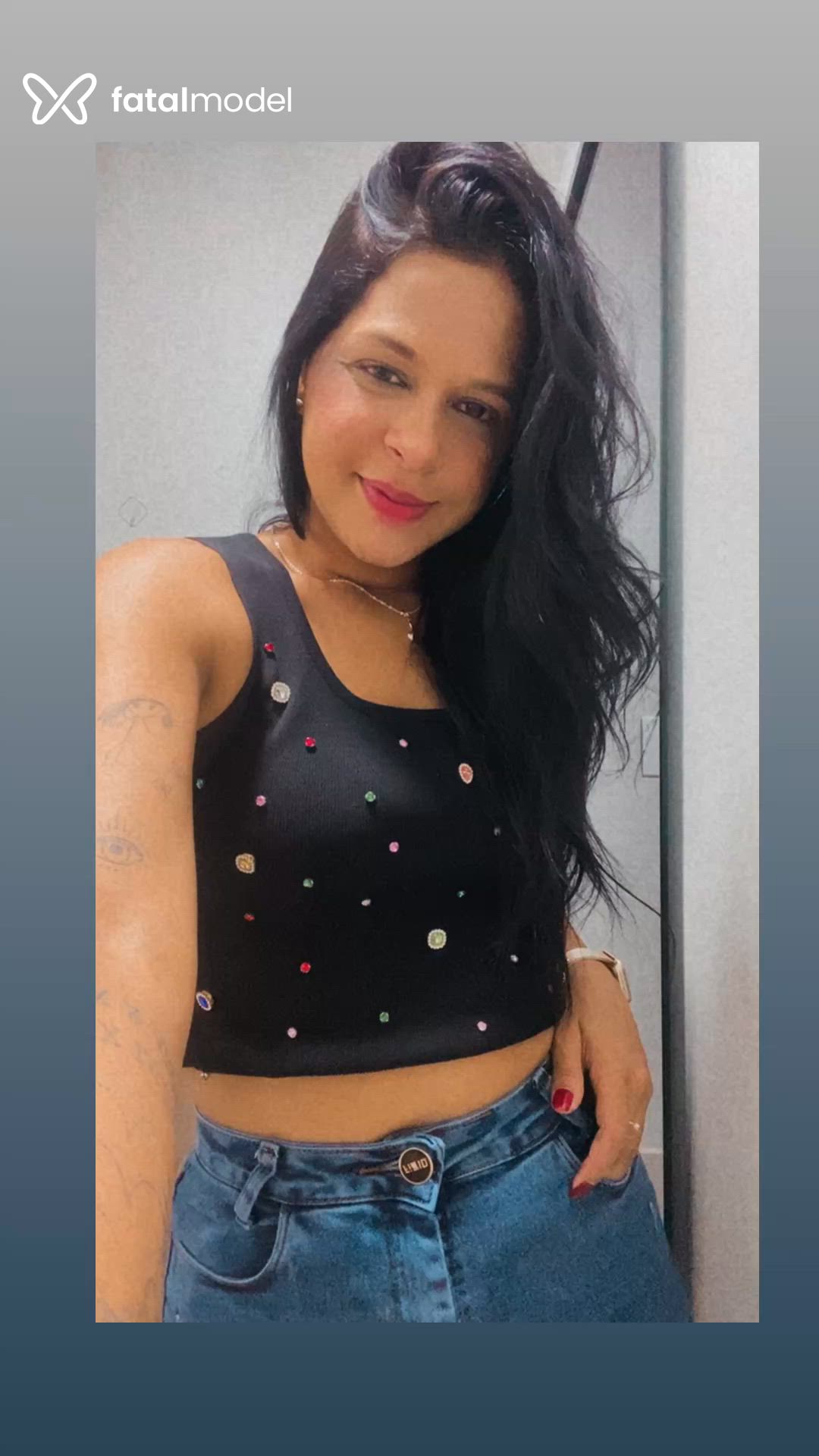 Acompanhante mulher morena (o) de olhos castanhos em Uberlândia Acompanhante mulher morena (o) de olhos castanhos em Uberlândia - Gabi