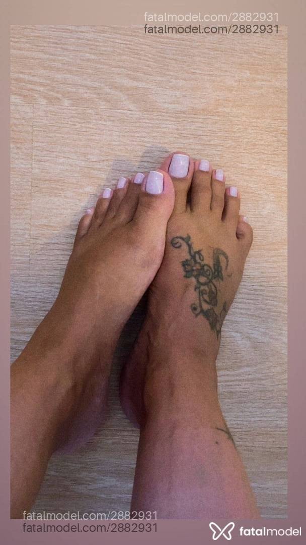 Acompanhante mulher morena (o) de olhos castanhos em Uberlândia - Gabi
