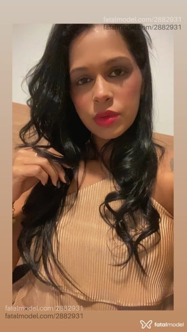 Acompanhante mulher morena (o) de olhos castanhos em Uberlândia - Gabi