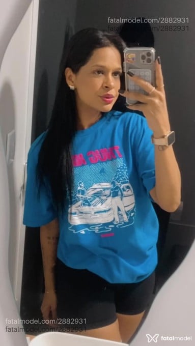 Acompanhante mulher morena (o) de olhos castanhos em Uberlândia - Gabi