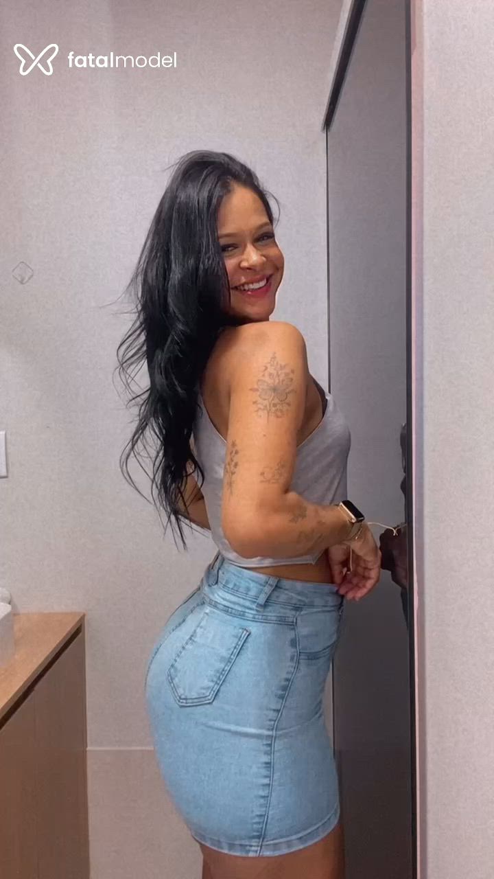 Acompanhante mulher morena (o) de olhos castanhos - Raissa