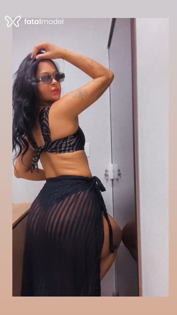 Acompanhante mulher morena (o) de olhos castanhos - Raissa
