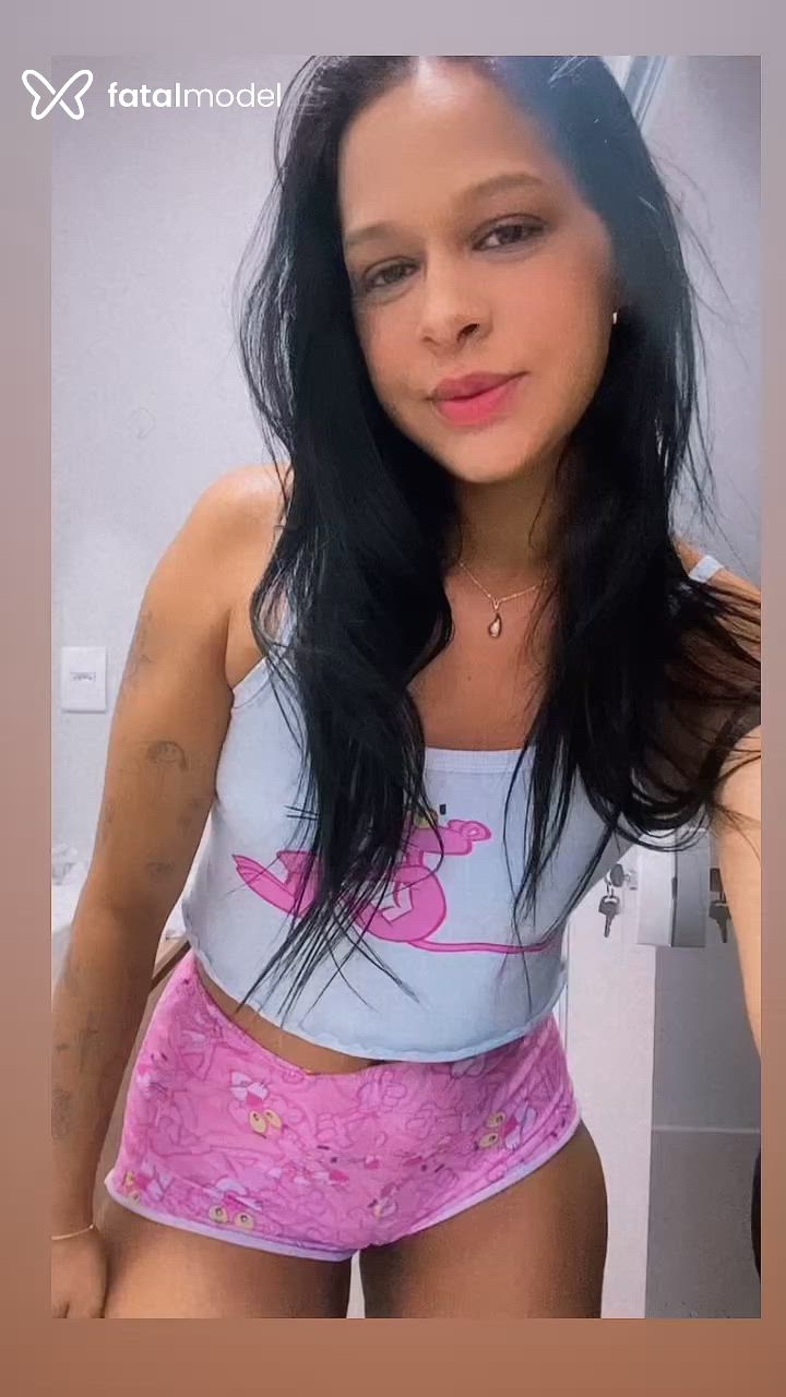 Acompanhante mulher morena (o) de olhos castanhos em Uberlândia Acompanhante mulher morena (o) de olhos castanhos em Uberlândia - Gabi