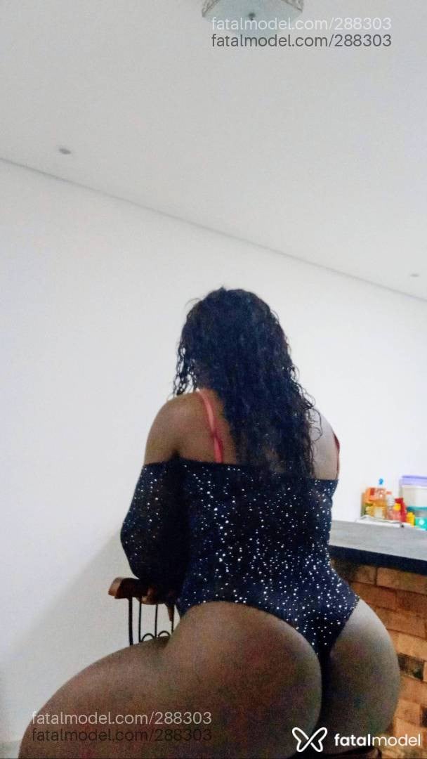 Acompanhante mulher com cabelo castanho de olhos pretos em Itabira - Hyara bonbon