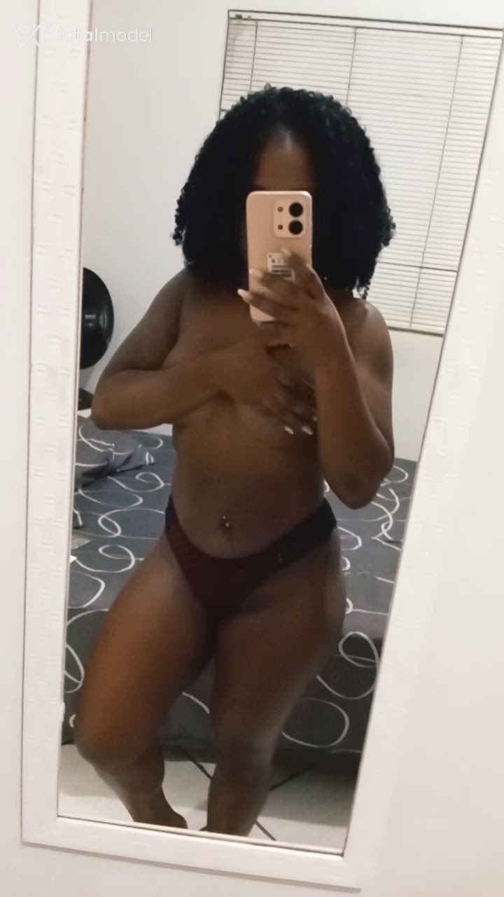 Acompanhante mulher com cabelo castanho de olhos pretos em Governador Valadares Acompanhante mulher com cabelo castanho de olhos pretos em Governador Valadares - Hyara bonbon