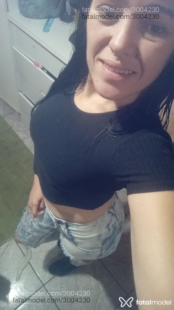 Acompanhante mulher morena (o) de olhos castanhos em Venâncio Aires - Tailinny