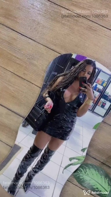 Acompanhante travesti morena (o) de olhos castanhos em Ourinhos - Heloísa