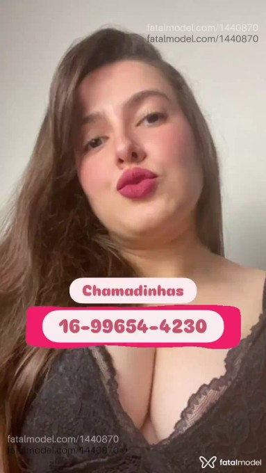 Acompanhante mulher com cabelo castanho de olhos castanhos em Virtual - Bela