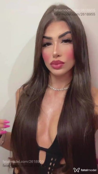 Acompanhante mulher morena (o) de olhos castanhos em Rio de Janeiro - Camila Bianchi