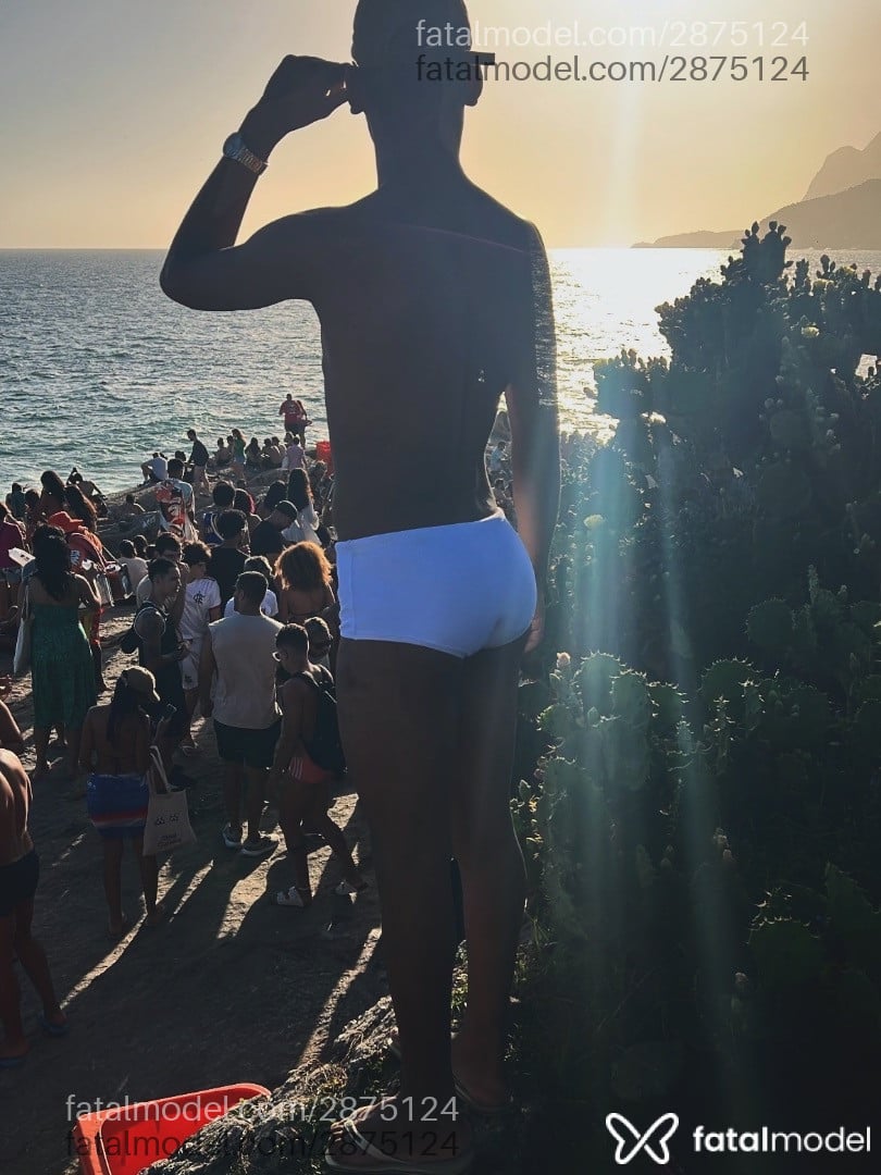Acompanhante homem com cabelo castanho de olhos pretos em Rio de Janeiro - Petrix Muniz