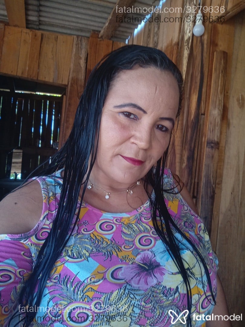 Acompanhante mulher morena (o) de olhos castanhos - Elizângela Acompanhante mulher morena (o) de olhos castanhos - Elizângela