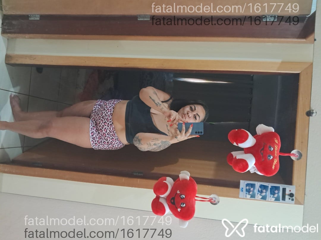 Acompanhante mulher com cabelo castanho de olhos castanhos em Bom Jesus de Goiás Acompanhante mulher com cabelo castanho de olhos castanhos em Bom Jesus de Goiás - Cristina